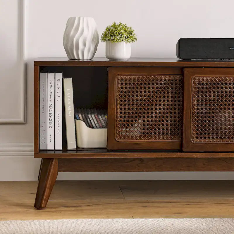 Meuble TV Noyer 59 po avec étagères ouvertes et portes en rotin pour téléviseurs 65 po